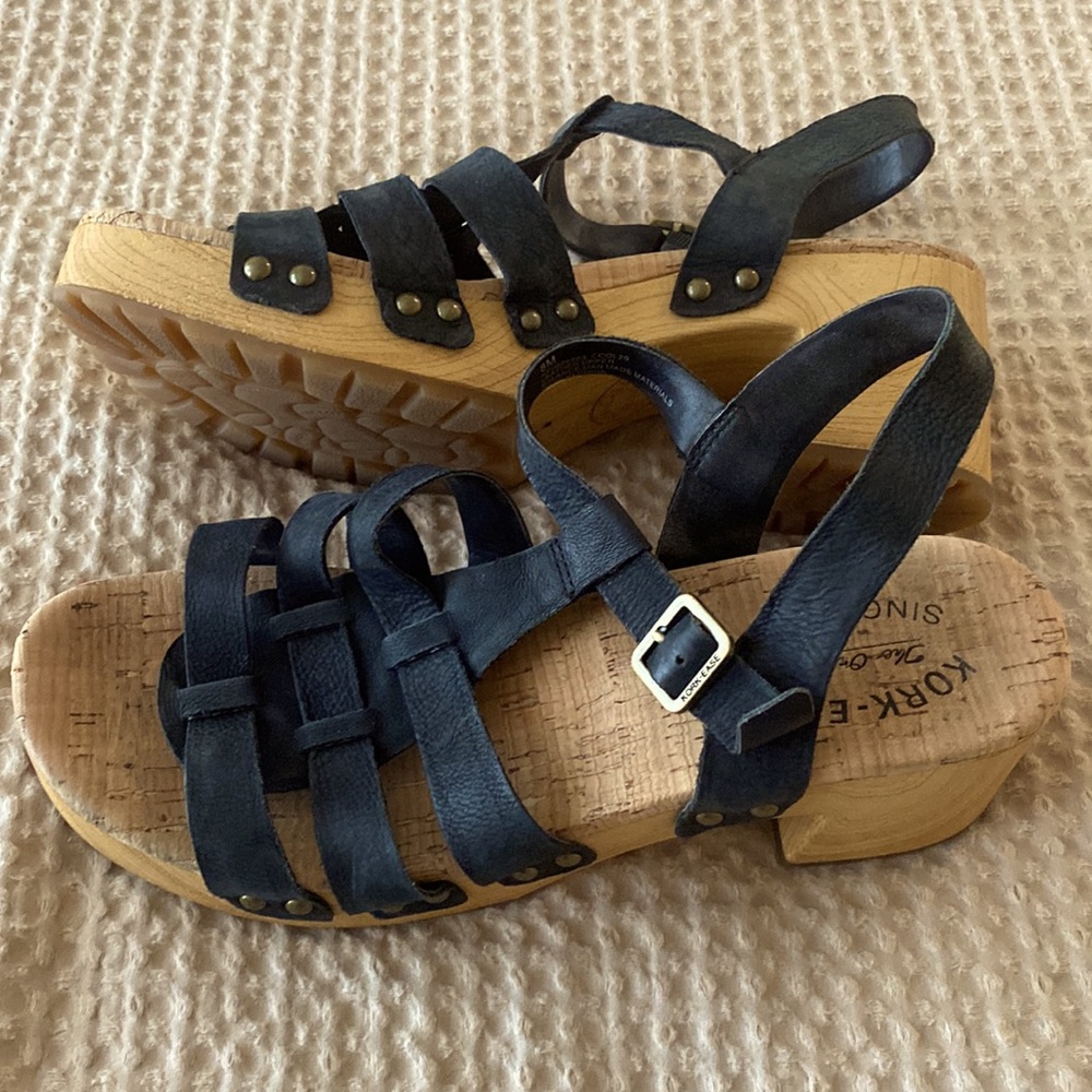 Women’s Size 8 Kork-Ease Heels